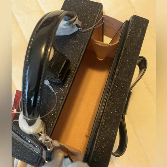 Kate Spade NWT wrapping party gift box crossbody bag NOVELTY - Picture 10 of 16